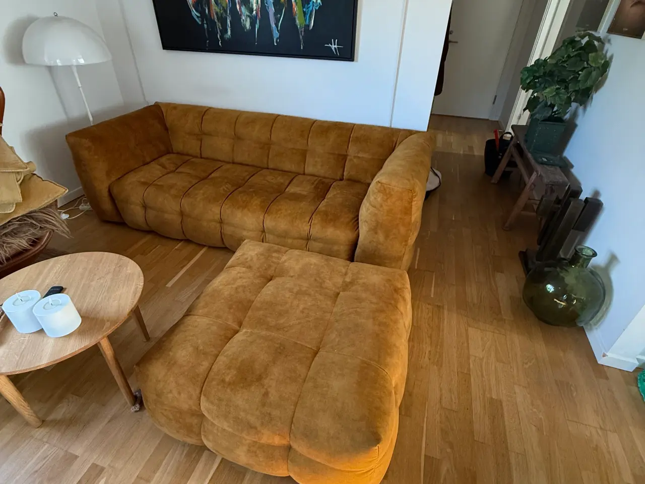 Billede 1 - Top-line Michelin guld sofa inkl. puf
