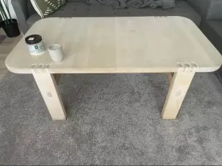 Sofabordet eg