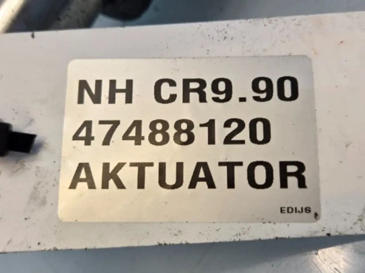 Billede 17 - New Holland CR9.90 Aktuator 47488120