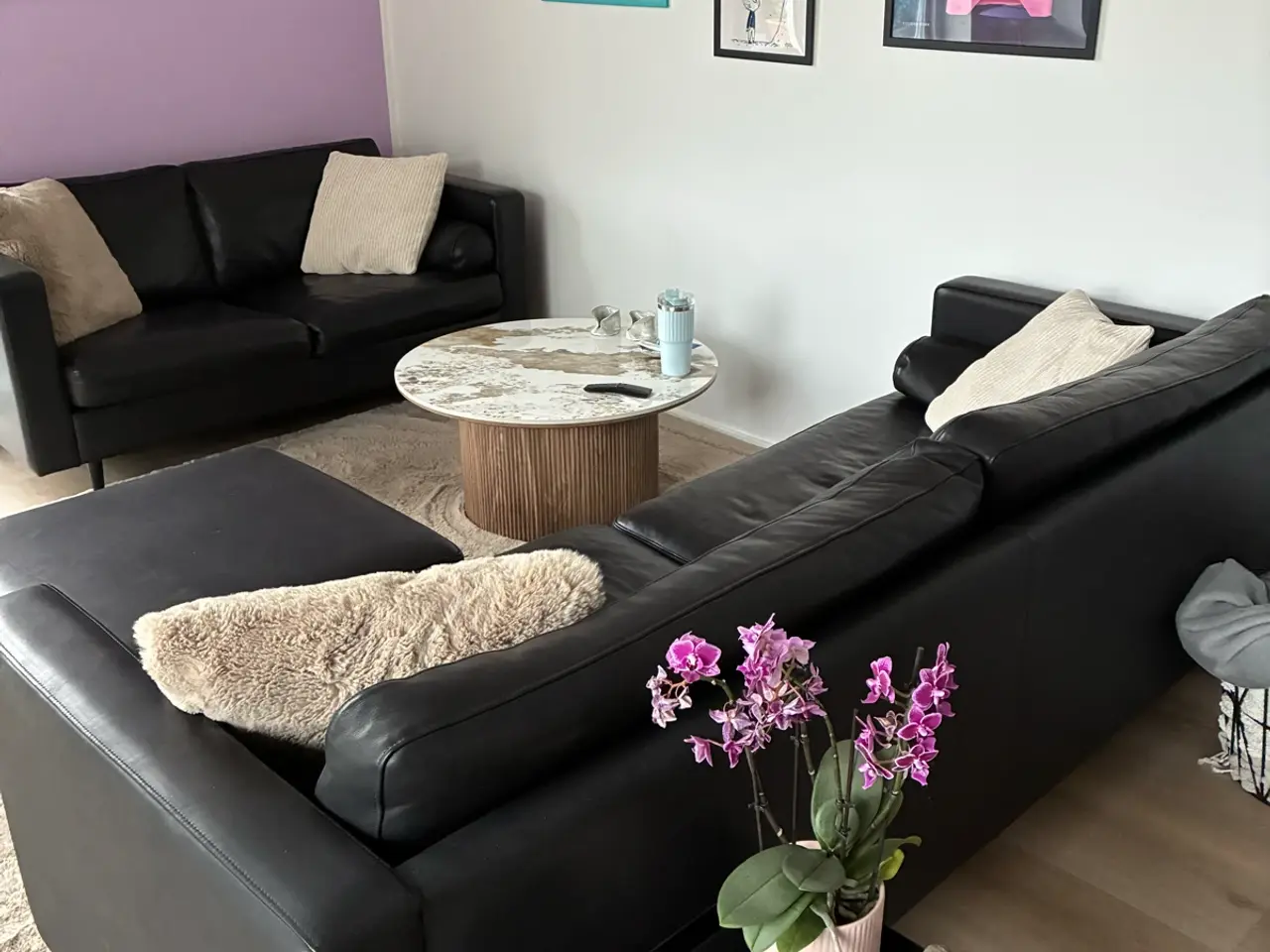Billede 1 - 2 og 3 pers Mogens Hansen sofa med en puf