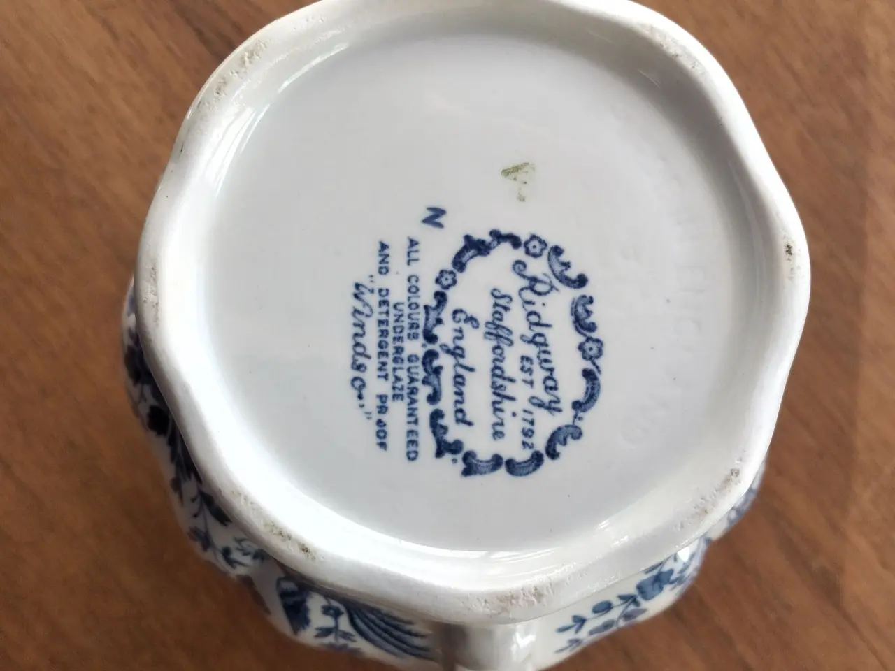 Billede 2 - Ældre engelsk porcelæns kande.