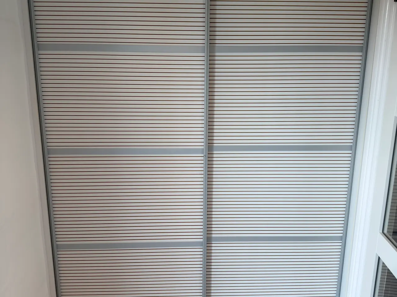 Billede 2 - HTH Skydelåger til Garderobe