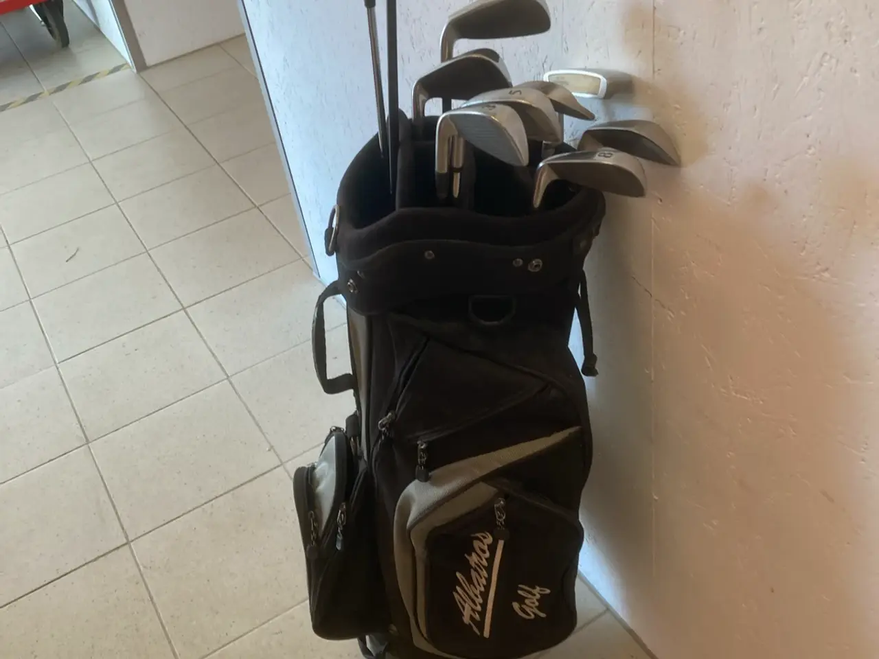 Billede 2 - Golfsæt billig start.