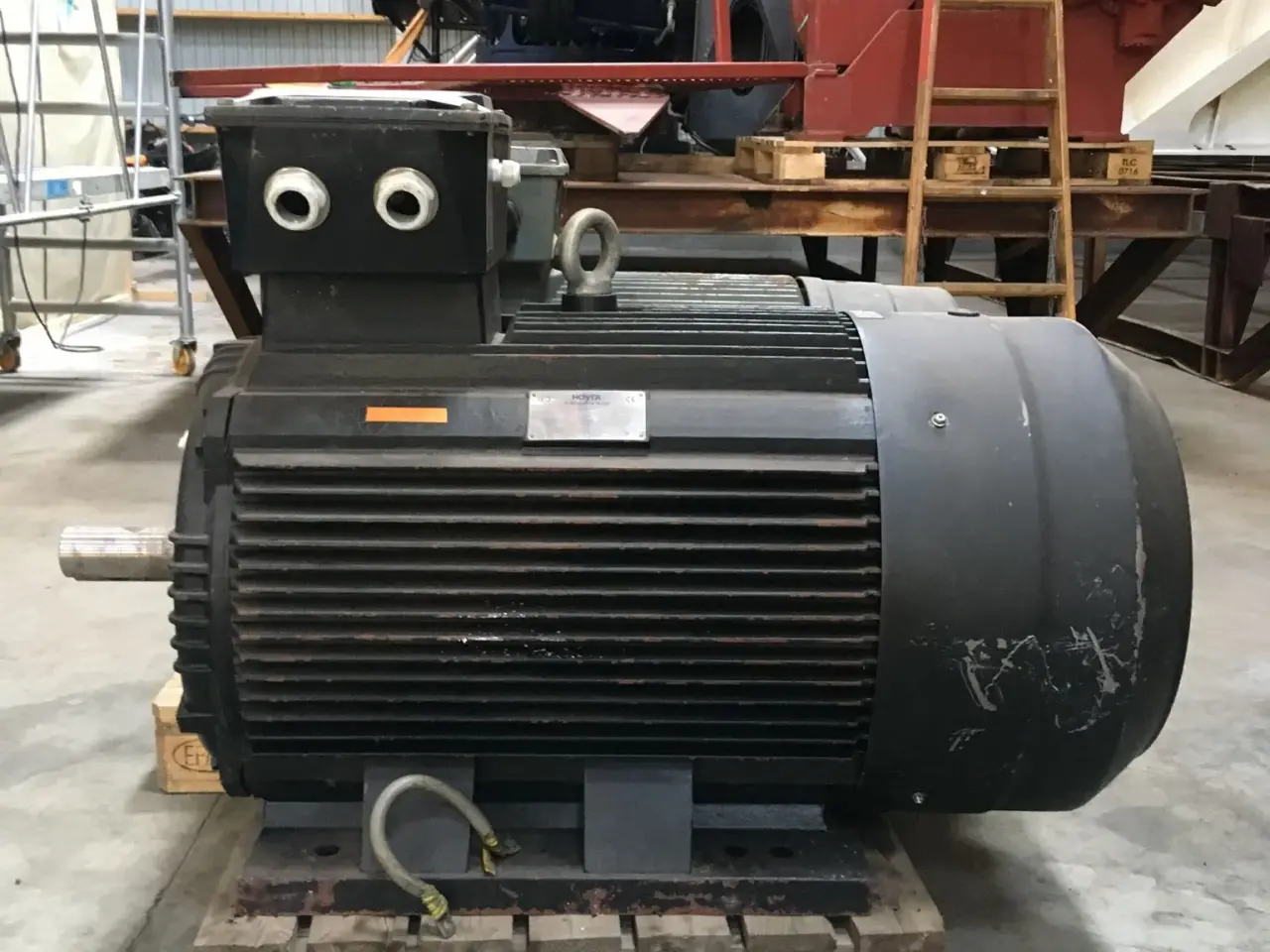 Billede 1 - 2 store el motorer vejer 1200 kg og 160 - 186 kw