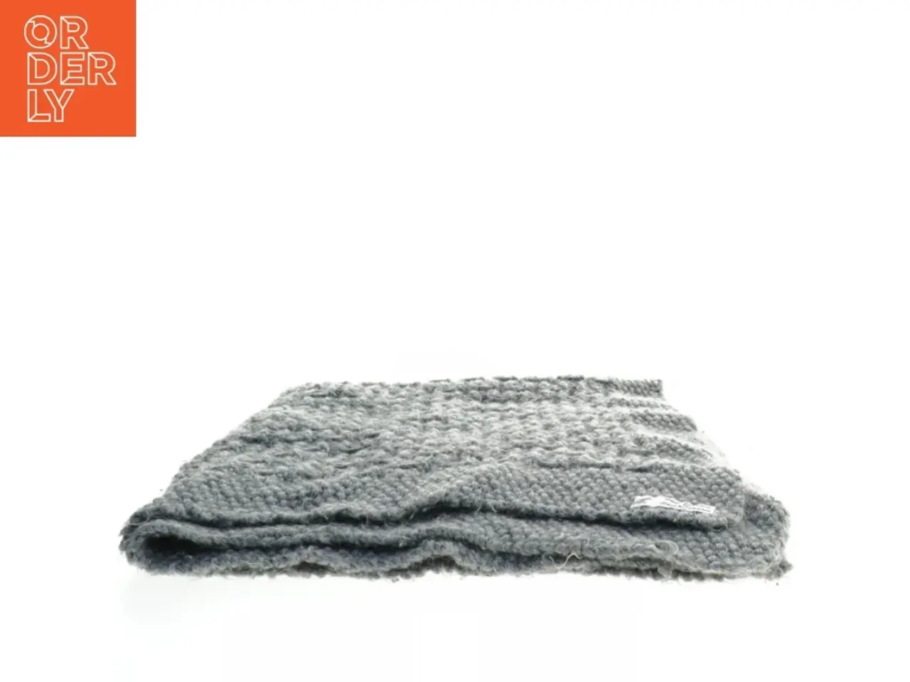 Billede 2 - Strikket tæppe (str. 75x78 cm)
