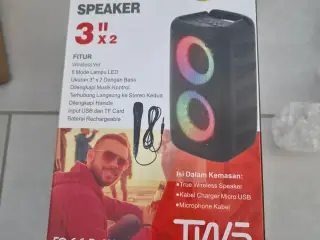 Helt NY TWS Bluetooth-højtaler med RGB-lys og mikr