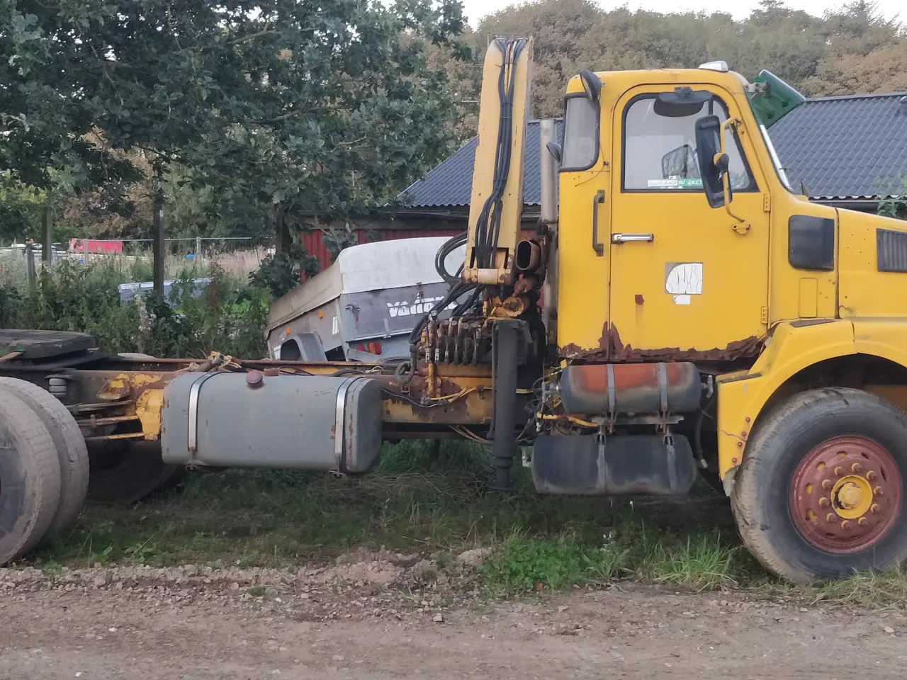 Billede 1 - Volvo N7 veteran med kran
