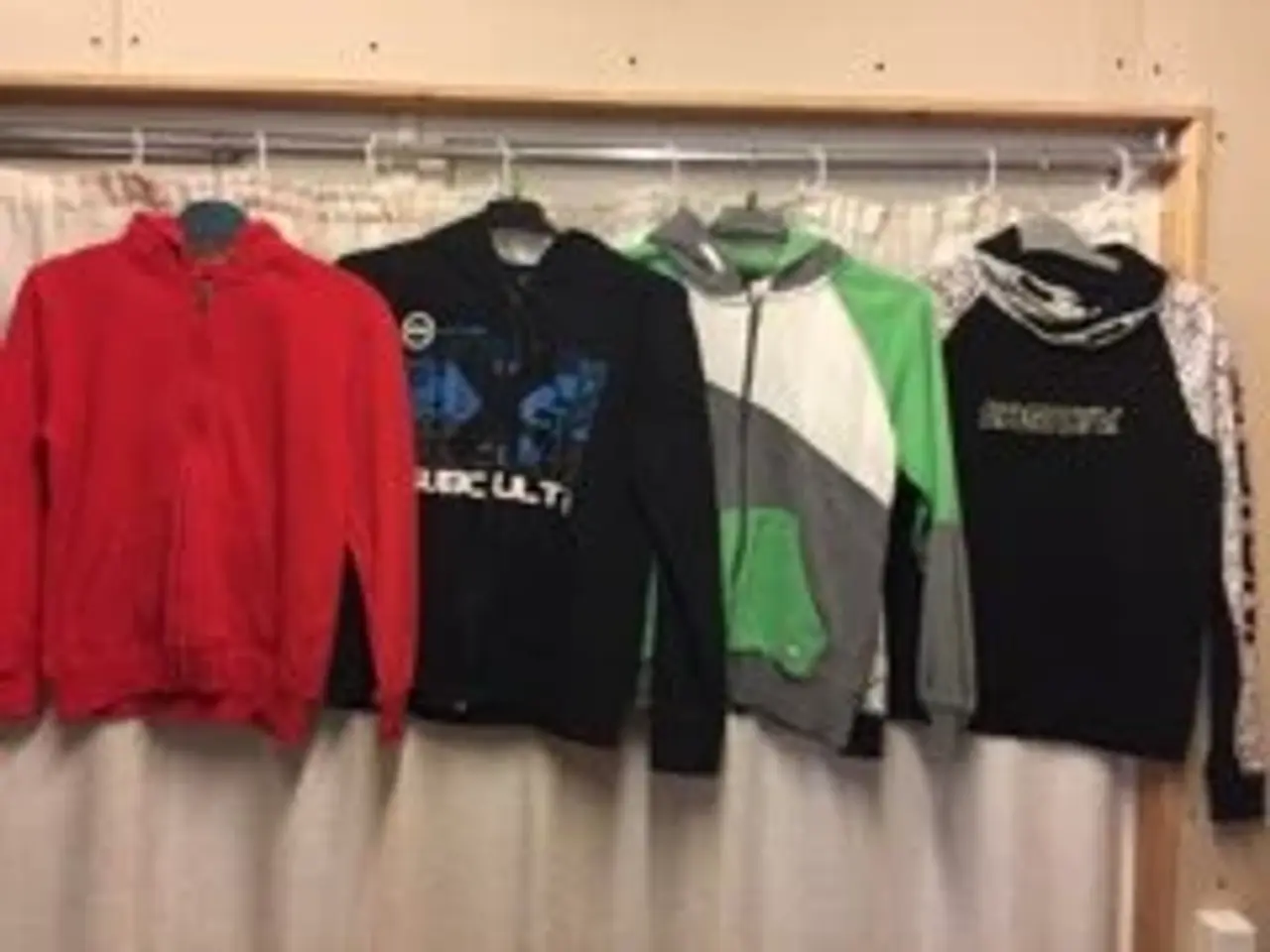 Billede 3 - Drengetøj str. 146 - 11 år