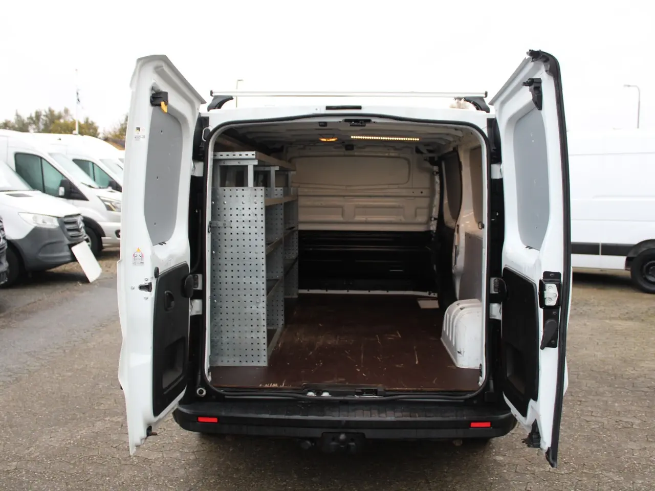 Billede 10 - Renault Trafic T29 2,0 dCi 120 L2H1