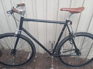 Fixie cykel, Bavatus Boris