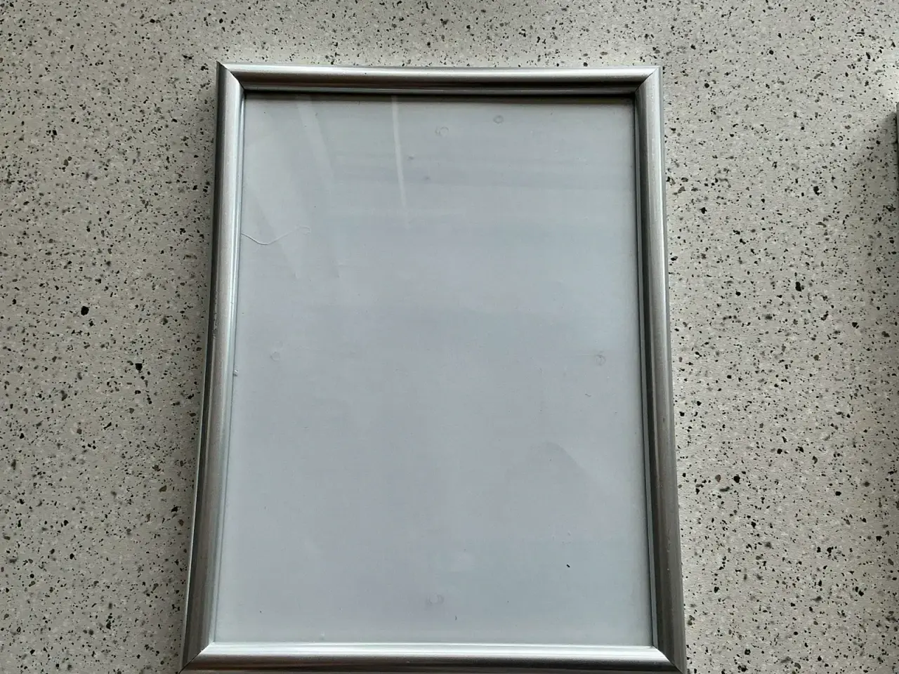 Billede 4 - Rammer 10x15 cm.  & 18x24 cm. samlet 13 stk.