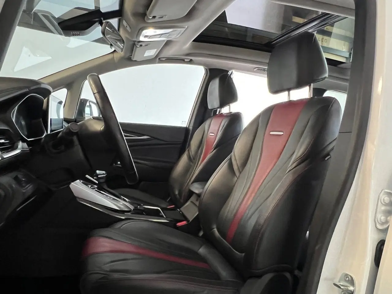 Billede 10 - Maxus Euniq5 52 Exclusive 7prs