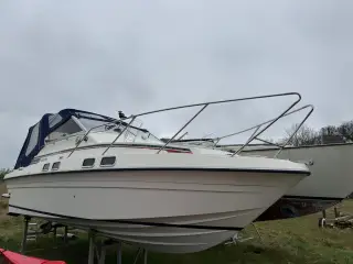 Fairline med 200Hk Volvo Penta . engrospris