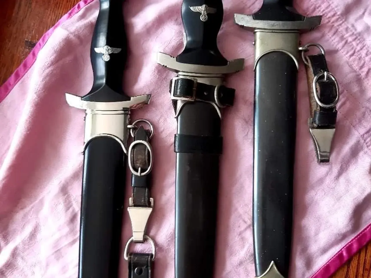 Billede 9 - Tyske Militaria Effekter Søges/Købes..........