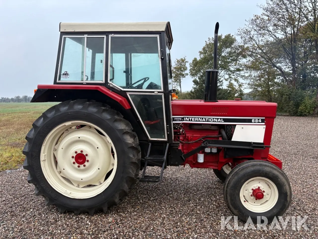 Billede 4 - Traktor International 684