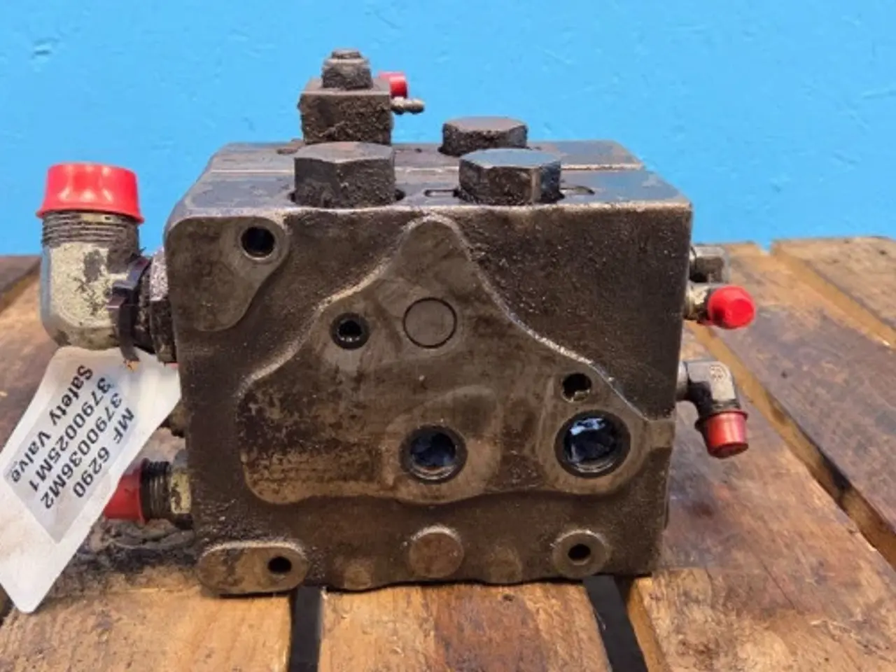 Billede 8 - Massey Ferguson 6290 Hydraulikventil 3790036M2