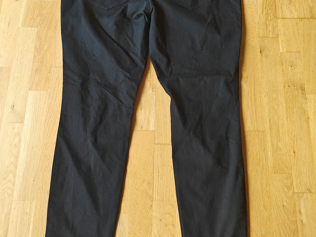 Billede 2 - Sorte Bukser med stretch, H&M, str. 54, nye.