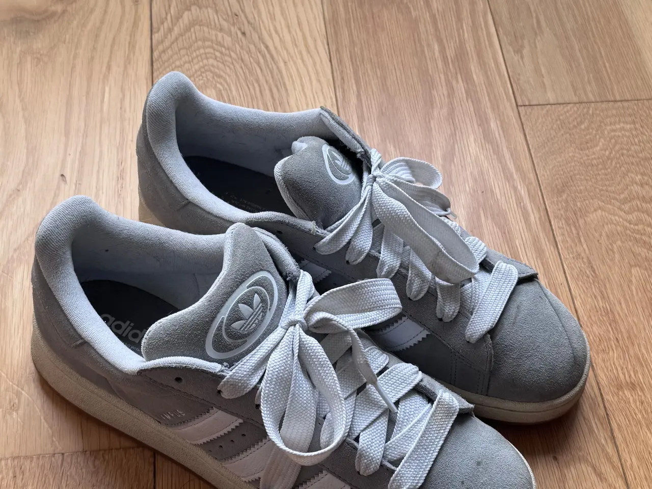 Billede 2 - Adidas Campus Sko Size 10 / 46 2/3 Light grey. Exc