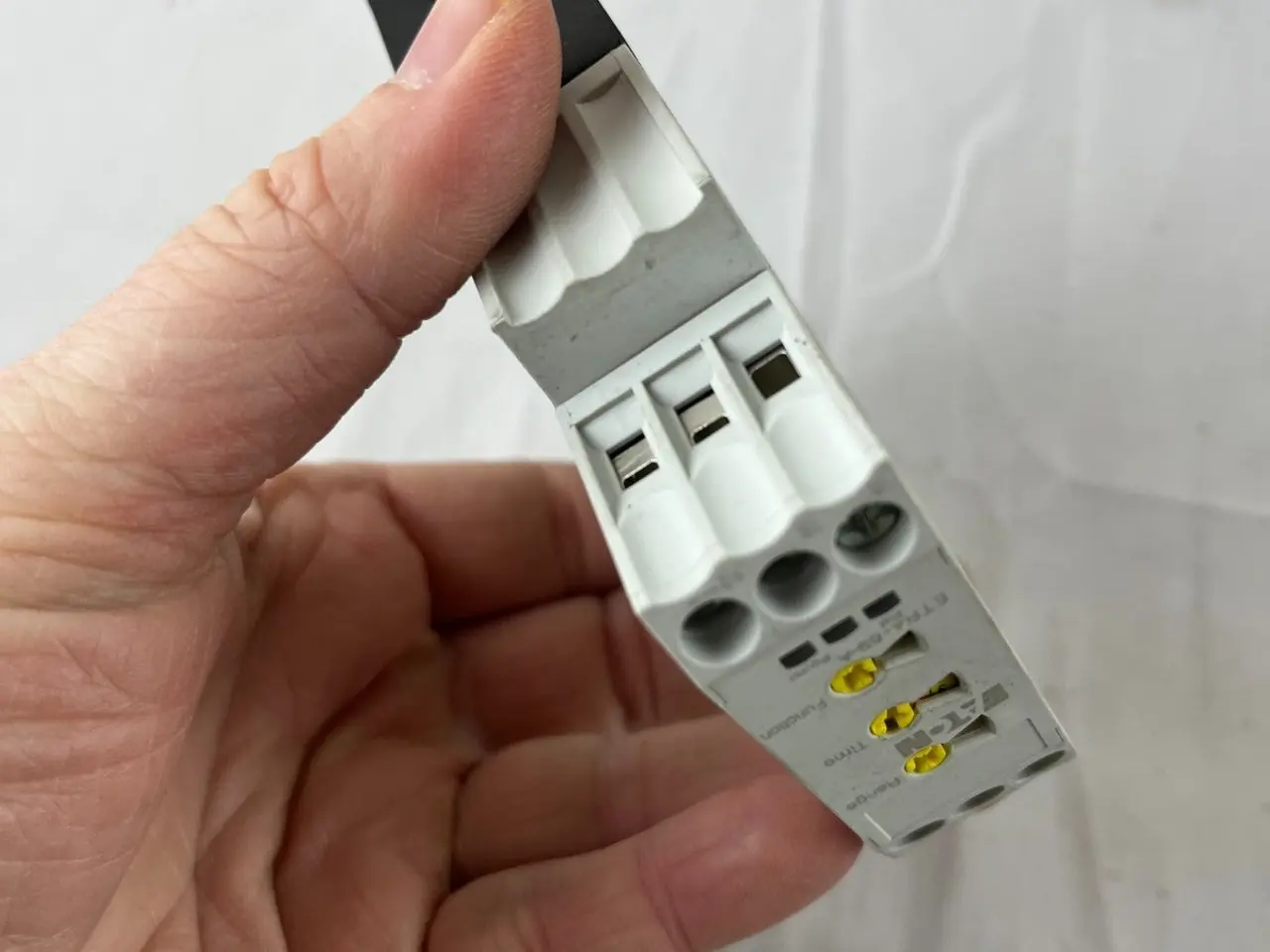 Billede 4 - Eaton ETR4-69-A Multifunction Timer relæ 24-240V