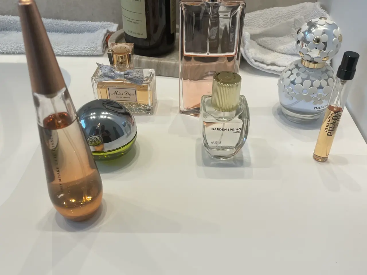 Billede 10 - Salg af kvinde parfume