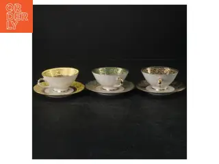 Porcelænskopper med underkopper fra Bavaria (str. Kopper. ø. 9 cm. tallerkener. ø. 12 cm)