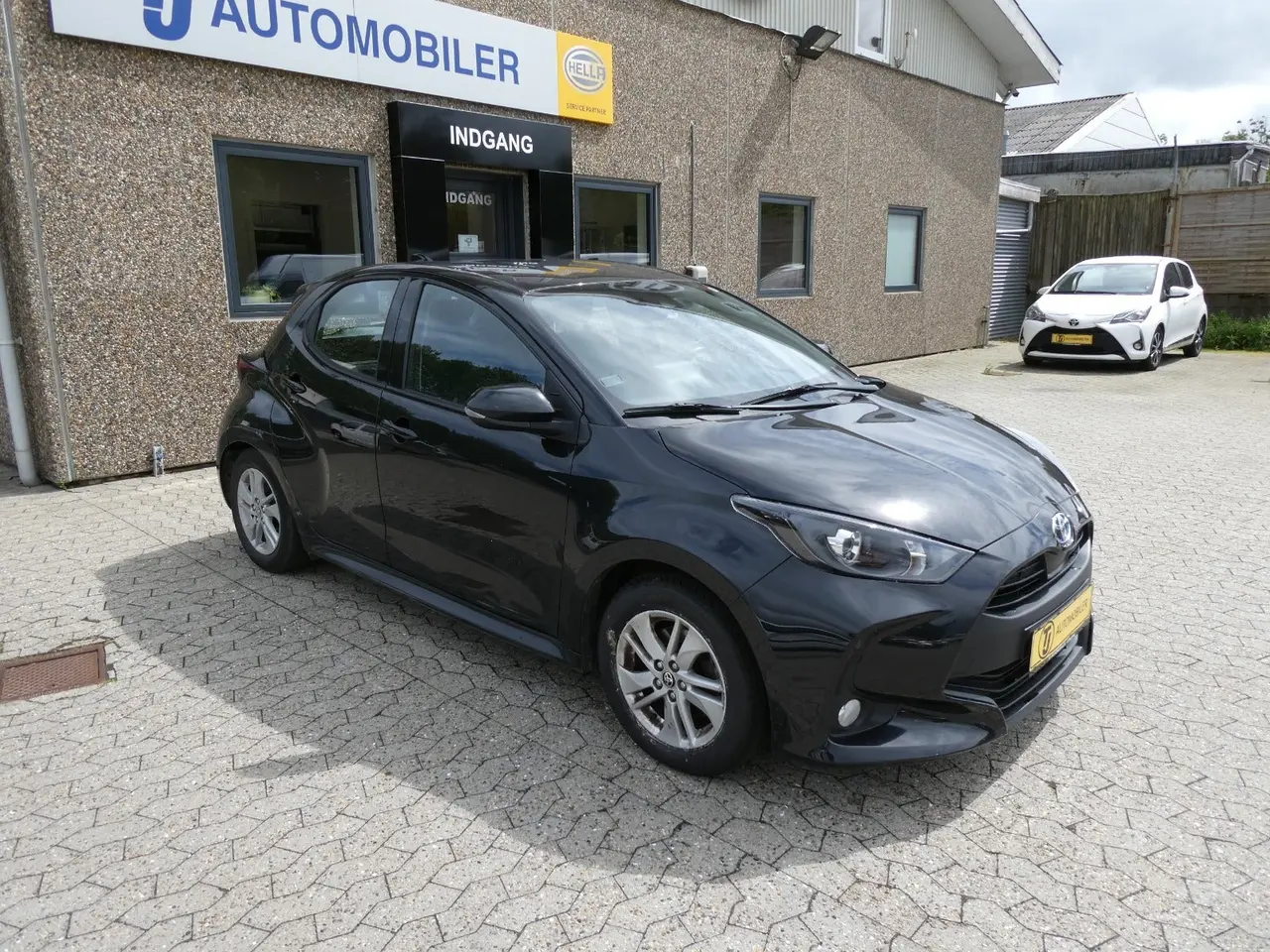 Billede 1 - Toyota Yaris 1,5 Hybrid Active e-CVT Van