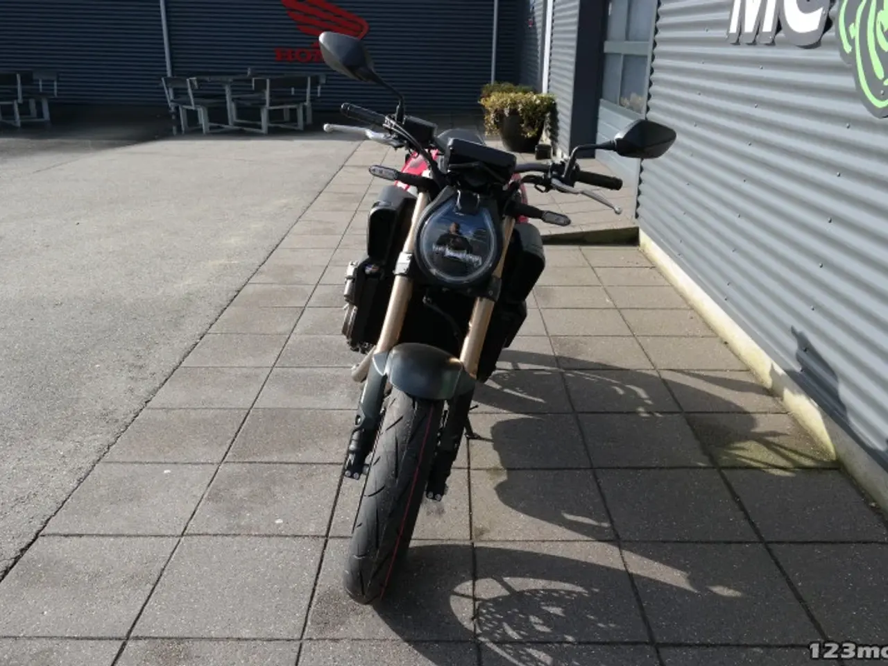 Billede 14 - Honda CB 650 R E-Clutch MC-SYD BYTTER GERNE