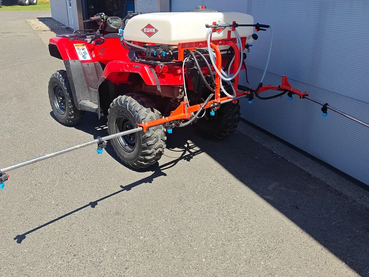 Billede 17 - Honda TRX 420 FA6 INKLUSIV KUHN EVOLIS Q80 SPRØJTE, 4mtr. BOM