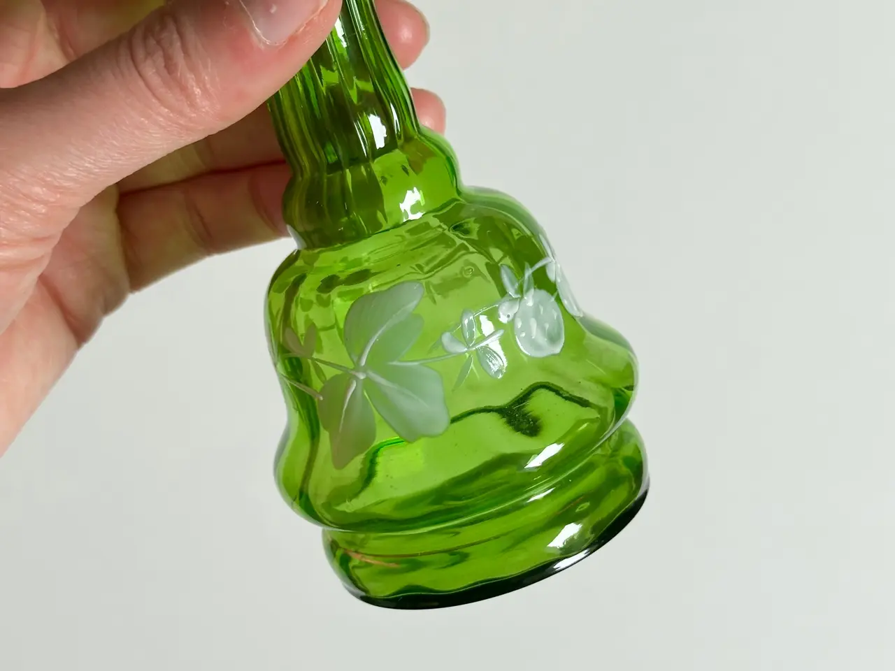Billede 4 - Grøn glasvase m bemaling