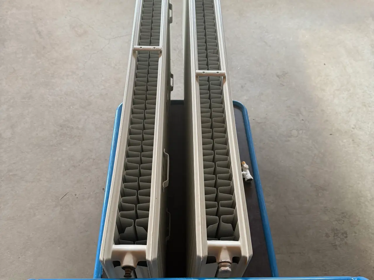 Billede 2 - Radiatorer 2 stk, 100 og 150 cm
