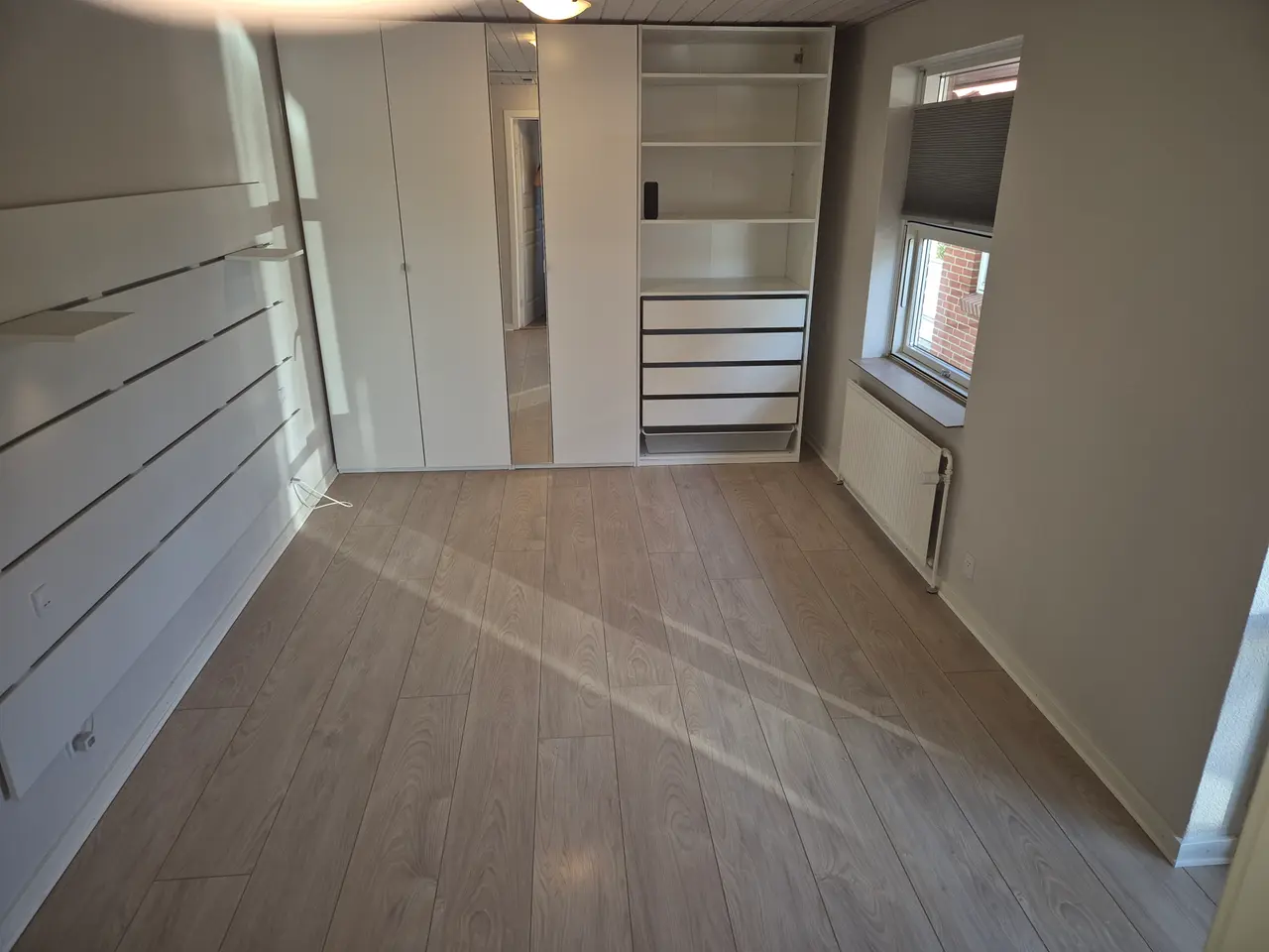 Billede 2 - Super flot laminat planke gulv