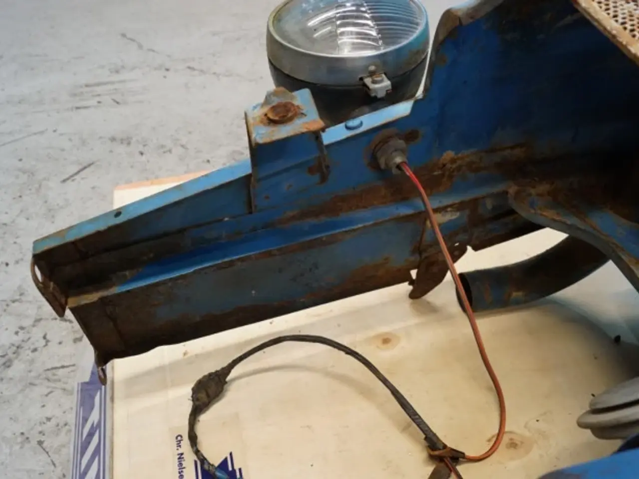 Billede 11 - Ford 4000 Fronthjelm C5NN8N202AH