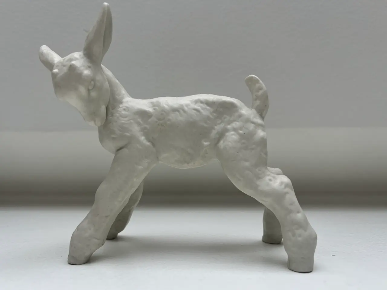 Billede 1 - Figur - Ged i porcelæn