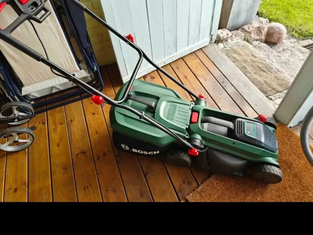 Billede 3 - Bosch batteriplæneklipper