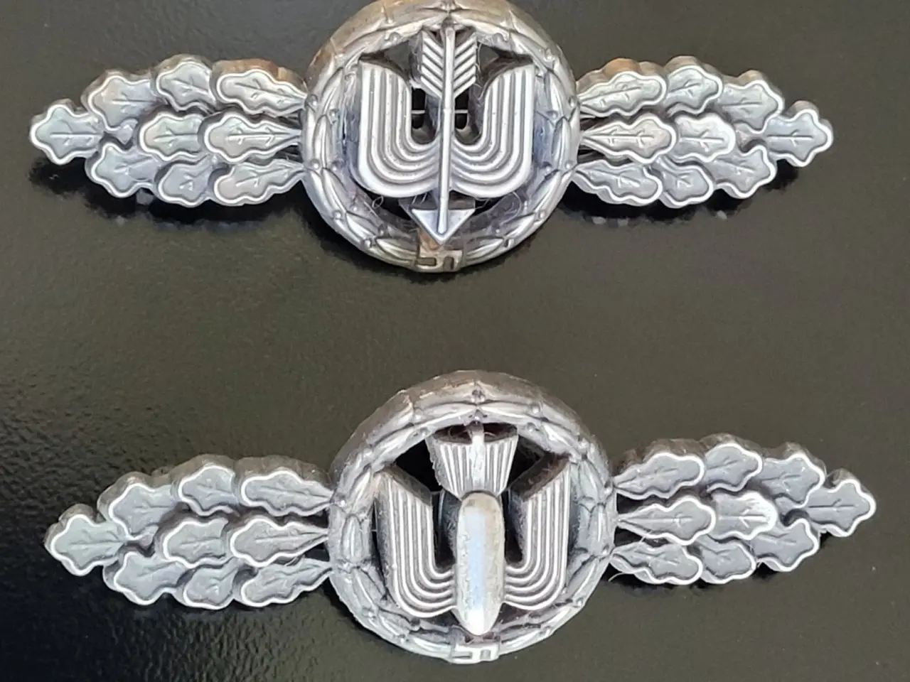 Billede 1 - 2 tyske Luftwaffe tegn WW2