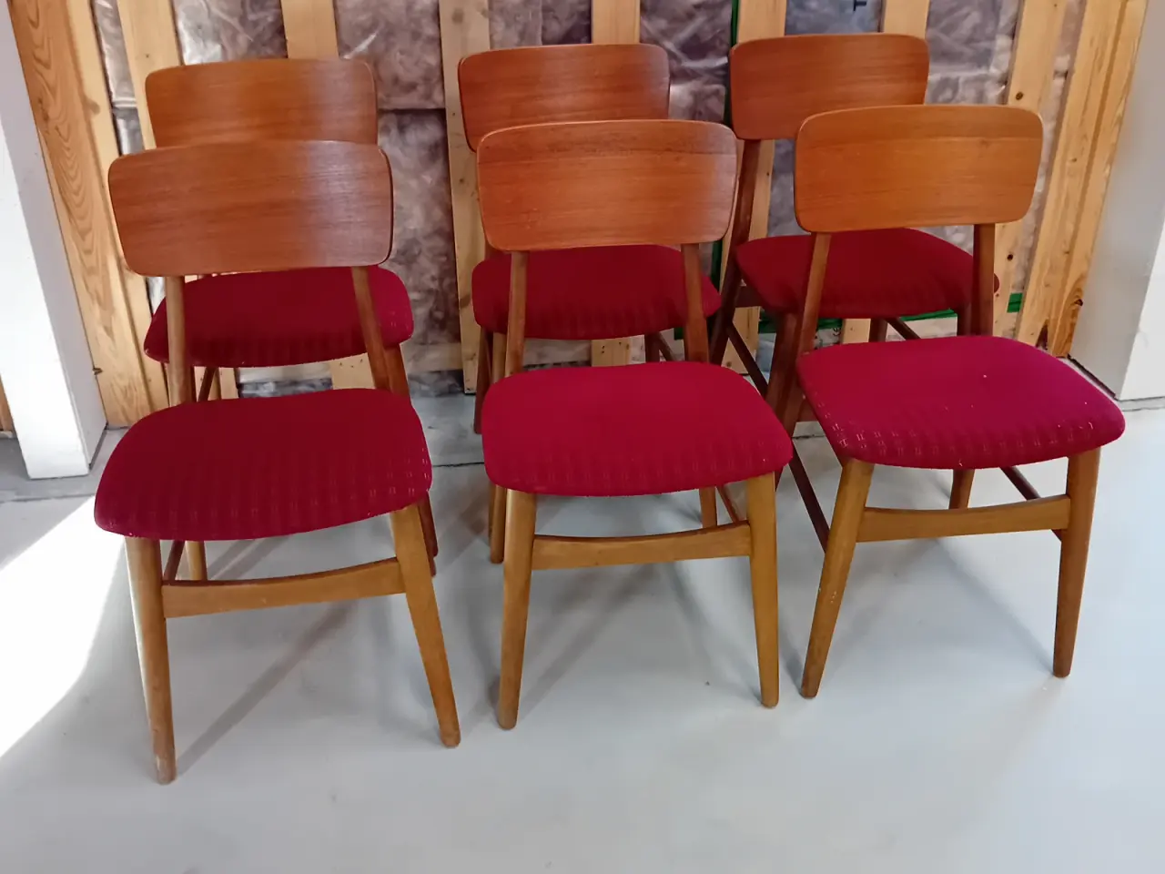 Billede 2 - Spisebordsstole teak/bejdset bøg