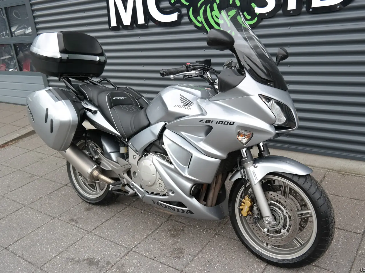 Billede 2 - Honda CBF 1000 A MC-SYD BYTTER GERNE