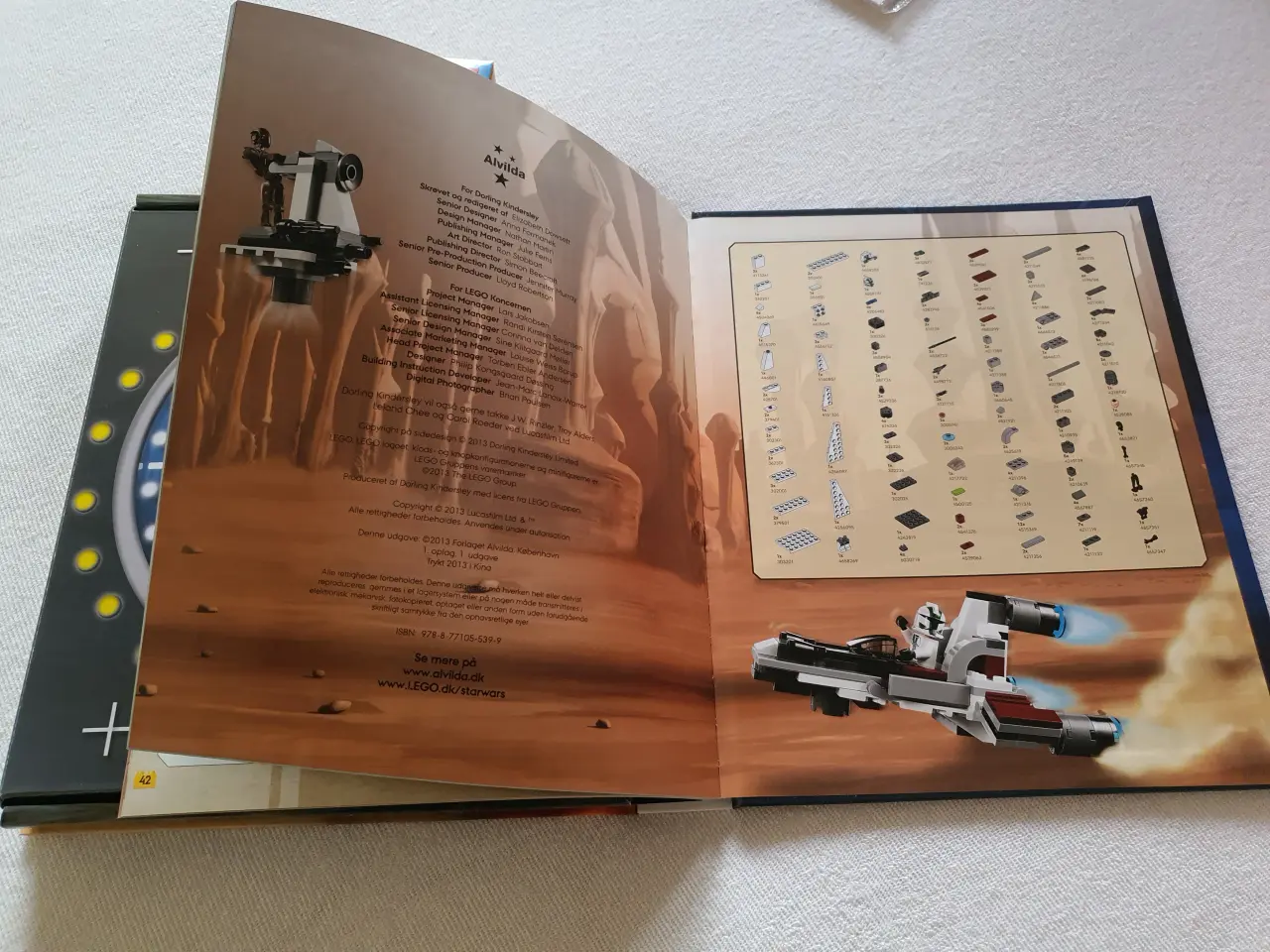 Billede 4 - Lego "Star Wars" bog