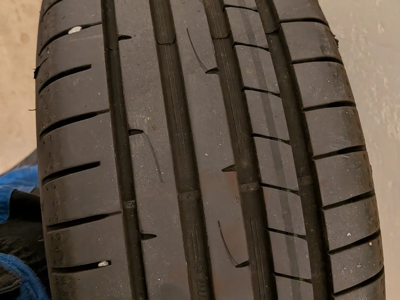 Billede 7 - 4 stk. Kia Rio 17" alufælge med næsten ny dæk