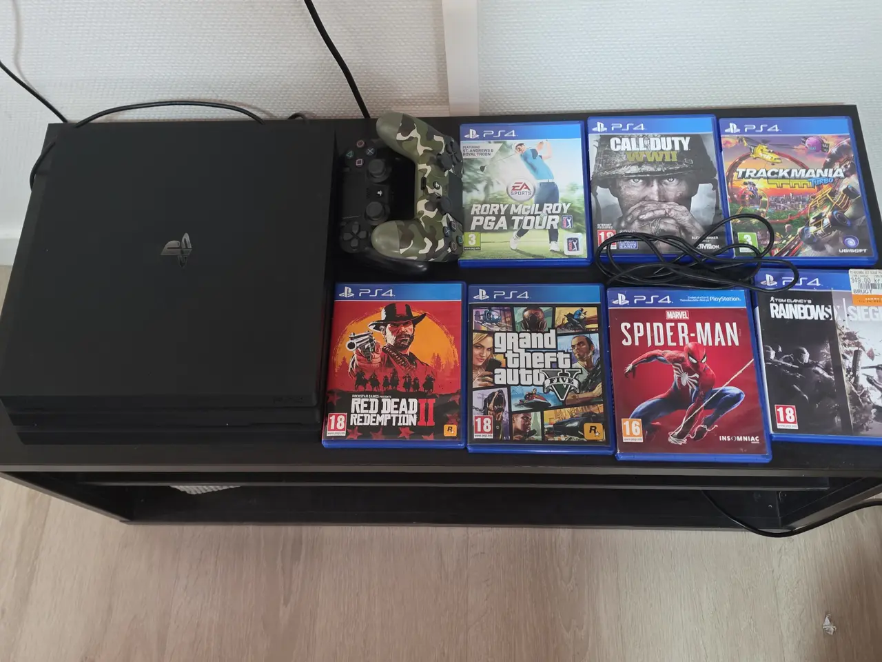 Billede 3 - Playstation 4 pro 1TB