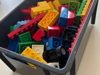 Lego duplo blandede klodser