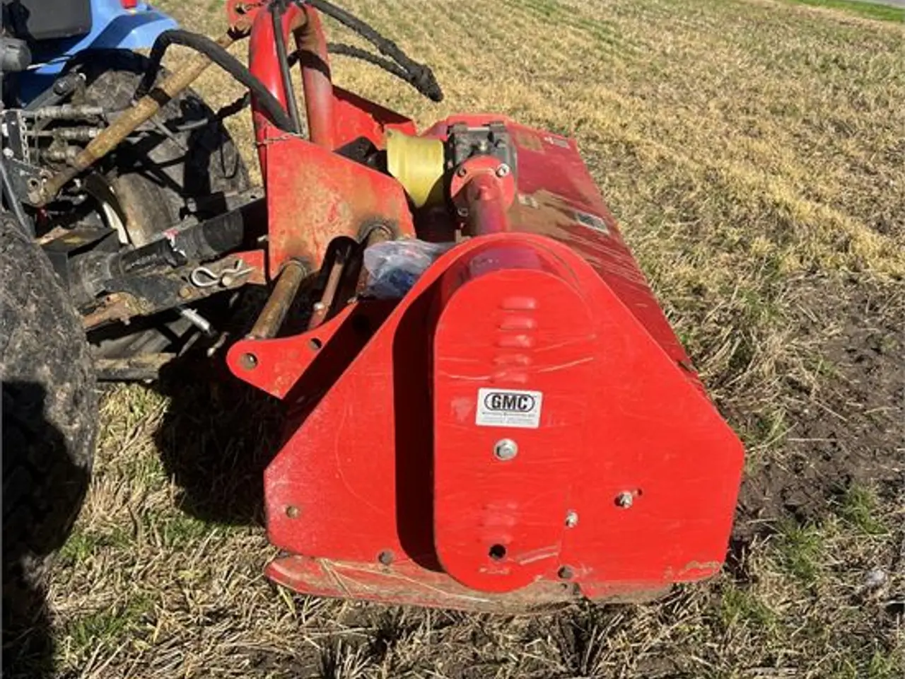 Billede 23 - New Holland Boomer 3045 - Video