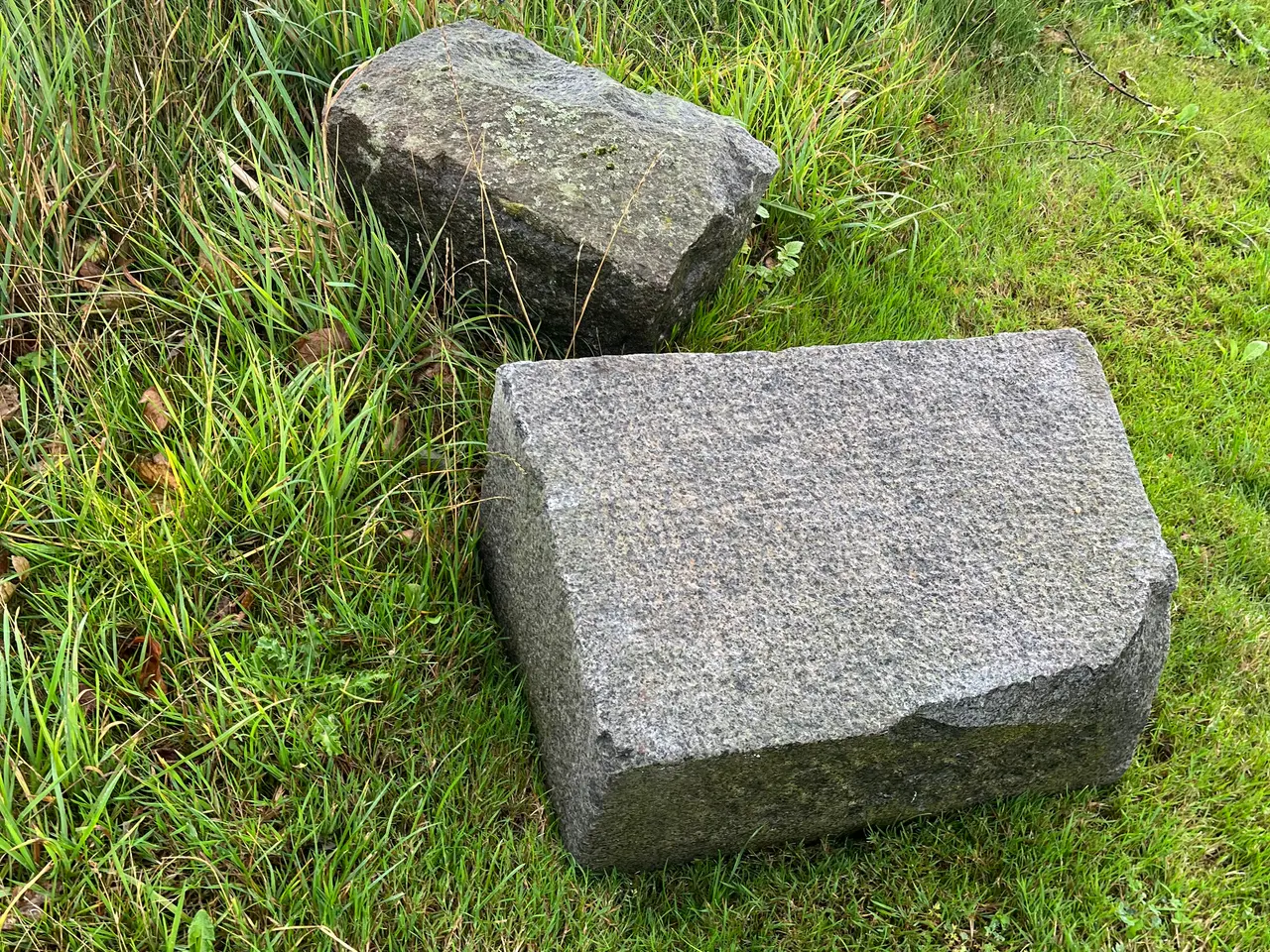 Billede 5 - Granit til haven. 200.- For det hele.
