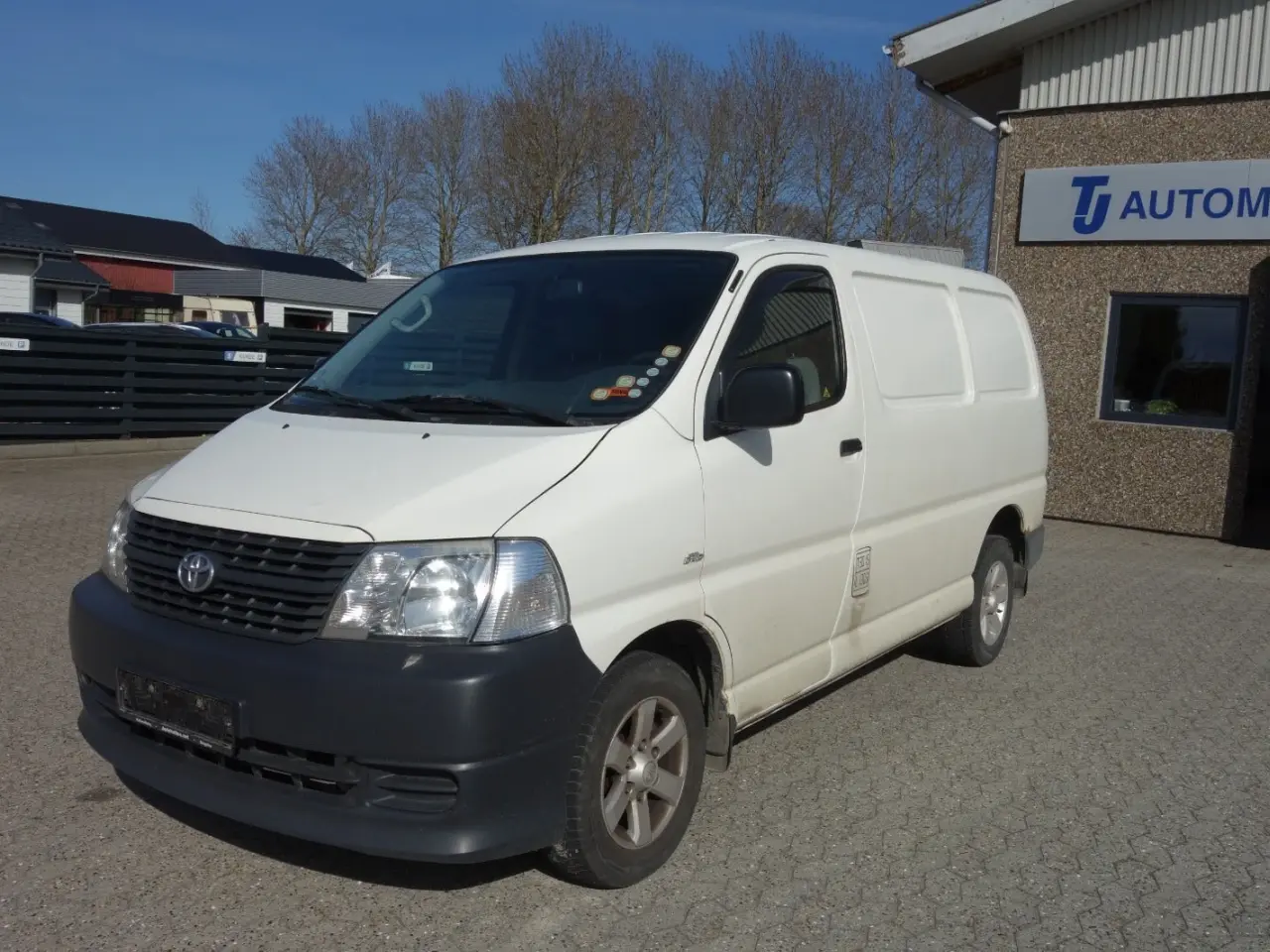 Billede 2 - Toyota HiAce 2,5 D-4D 95 Komfort kort
