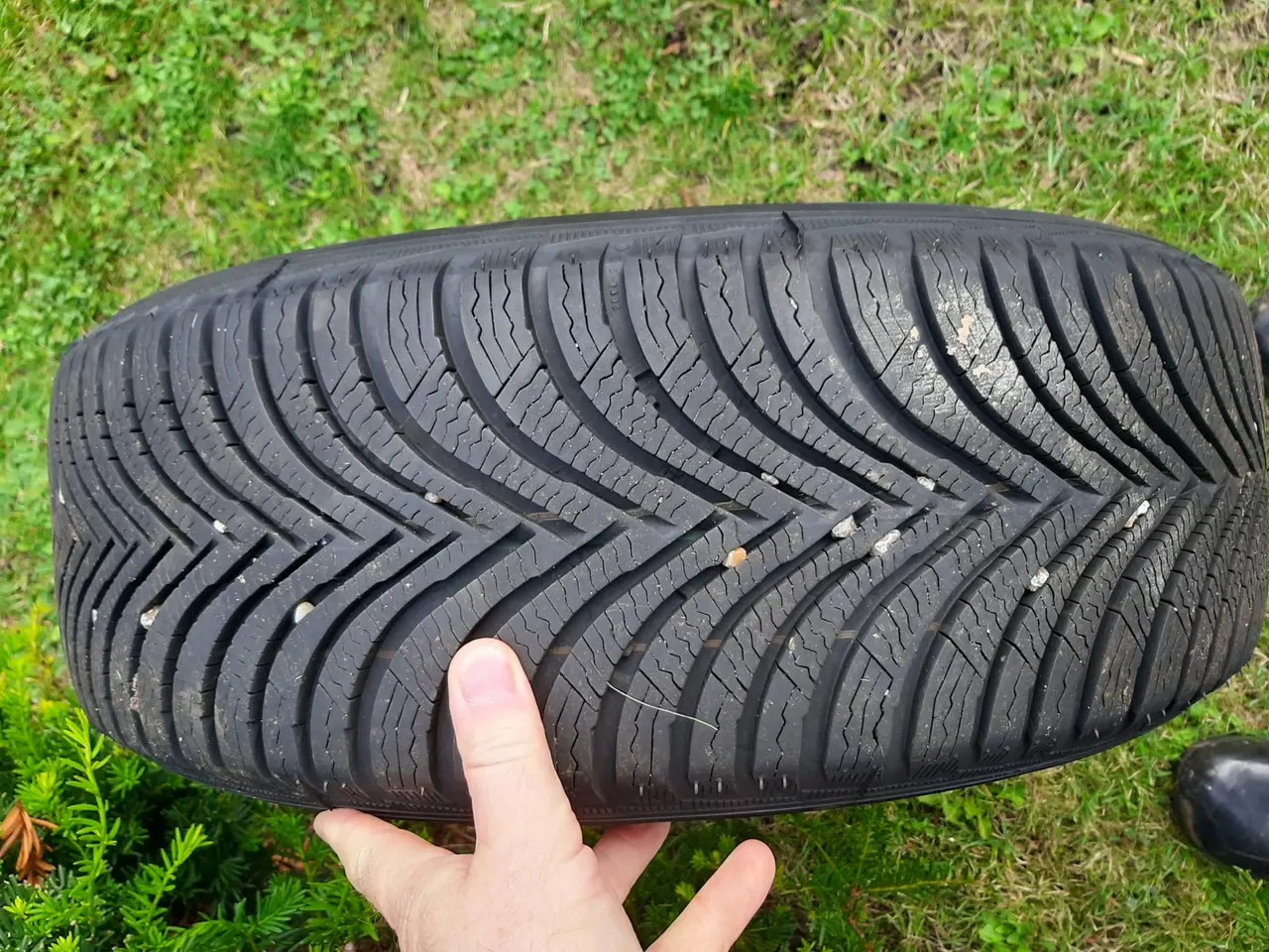 Billede 3 - Vinterhjul MAZDA 3 orginale 205/60 R16 4 Stk.