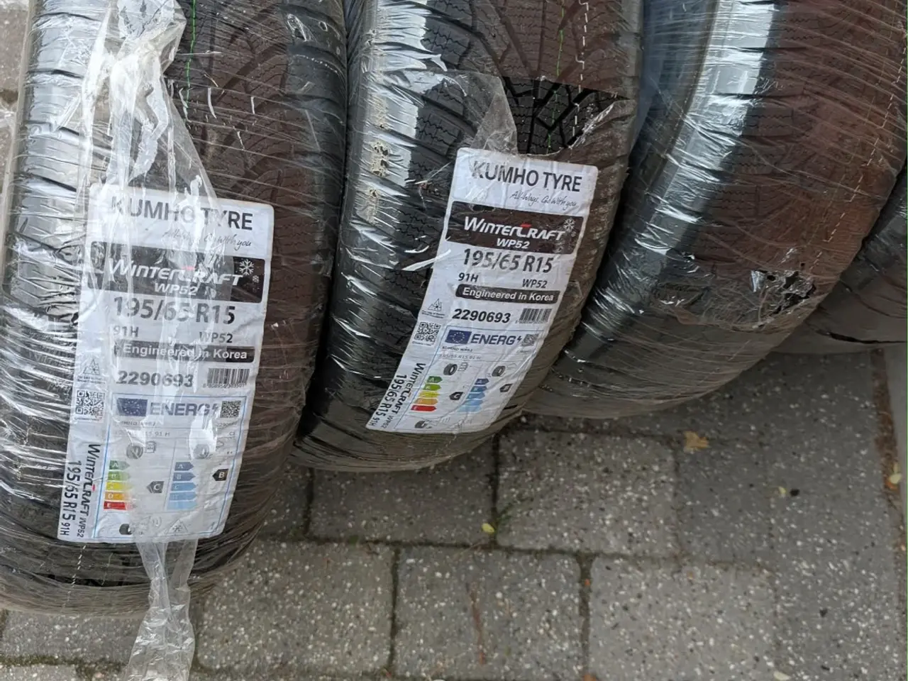 Billede 2 - Helt nye vinterdæk 