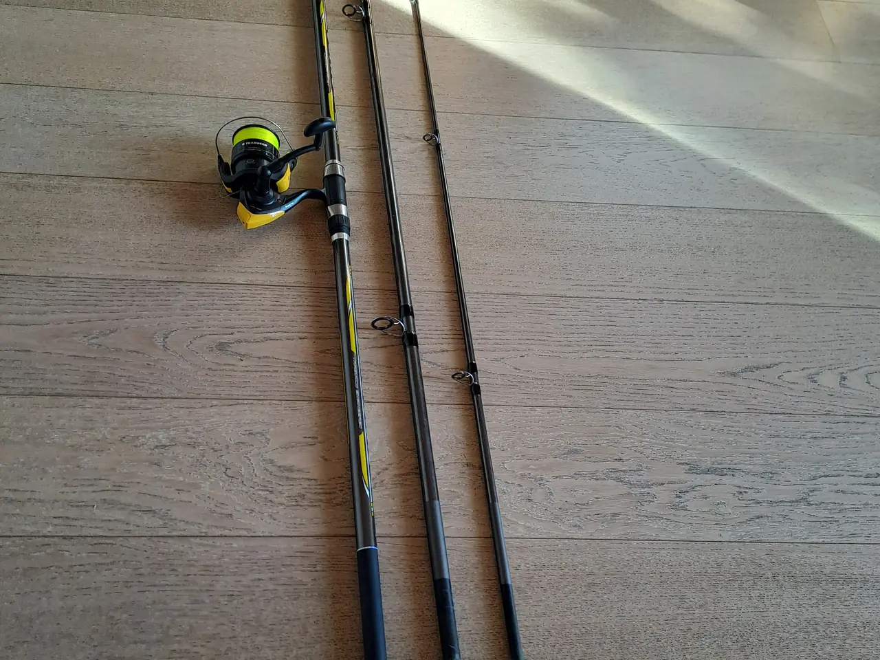 Billede 1 - Surfkast stang 4,2 meter