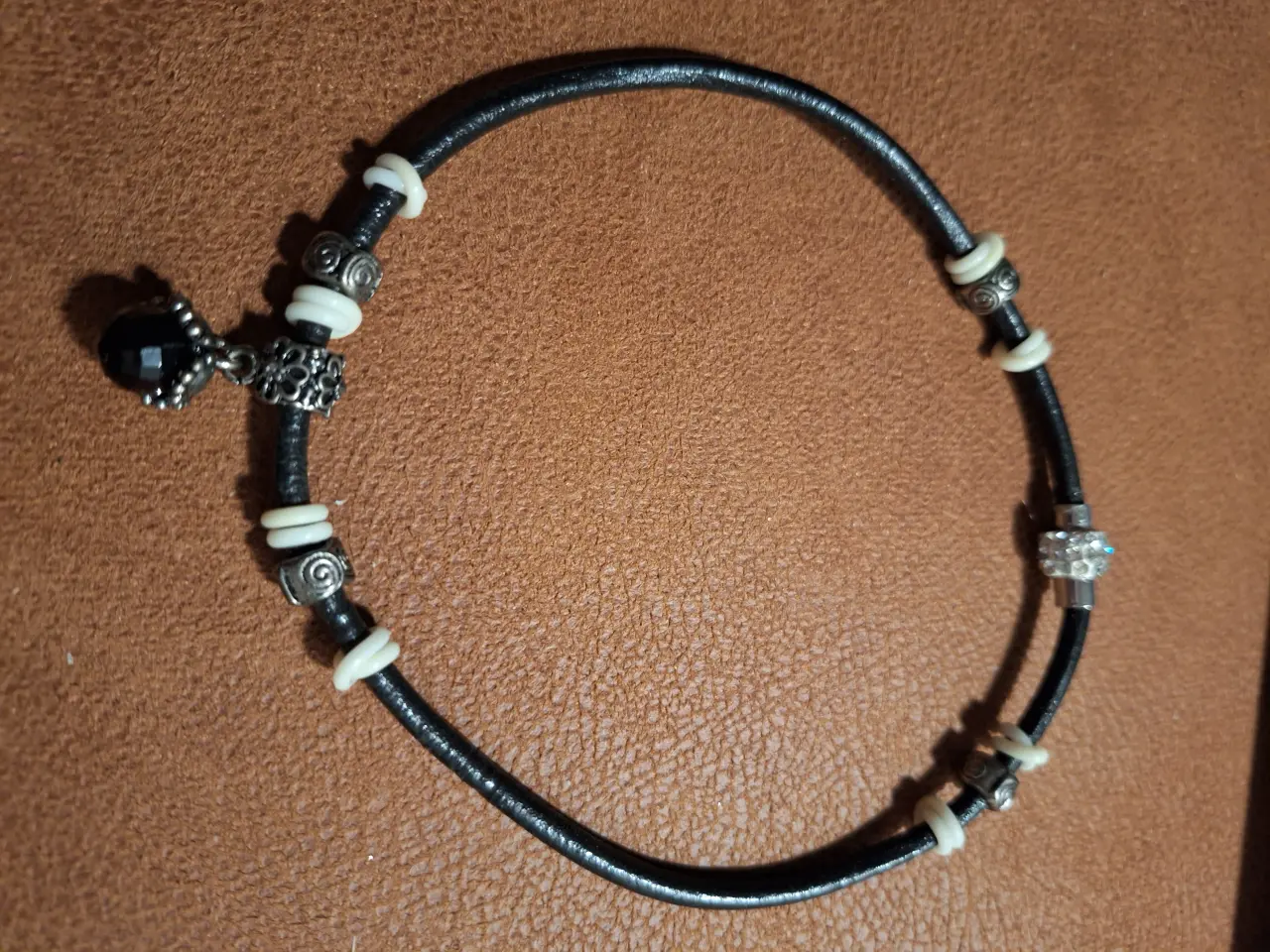 Billede 1 - Dobbelt armbånd med magnetlås