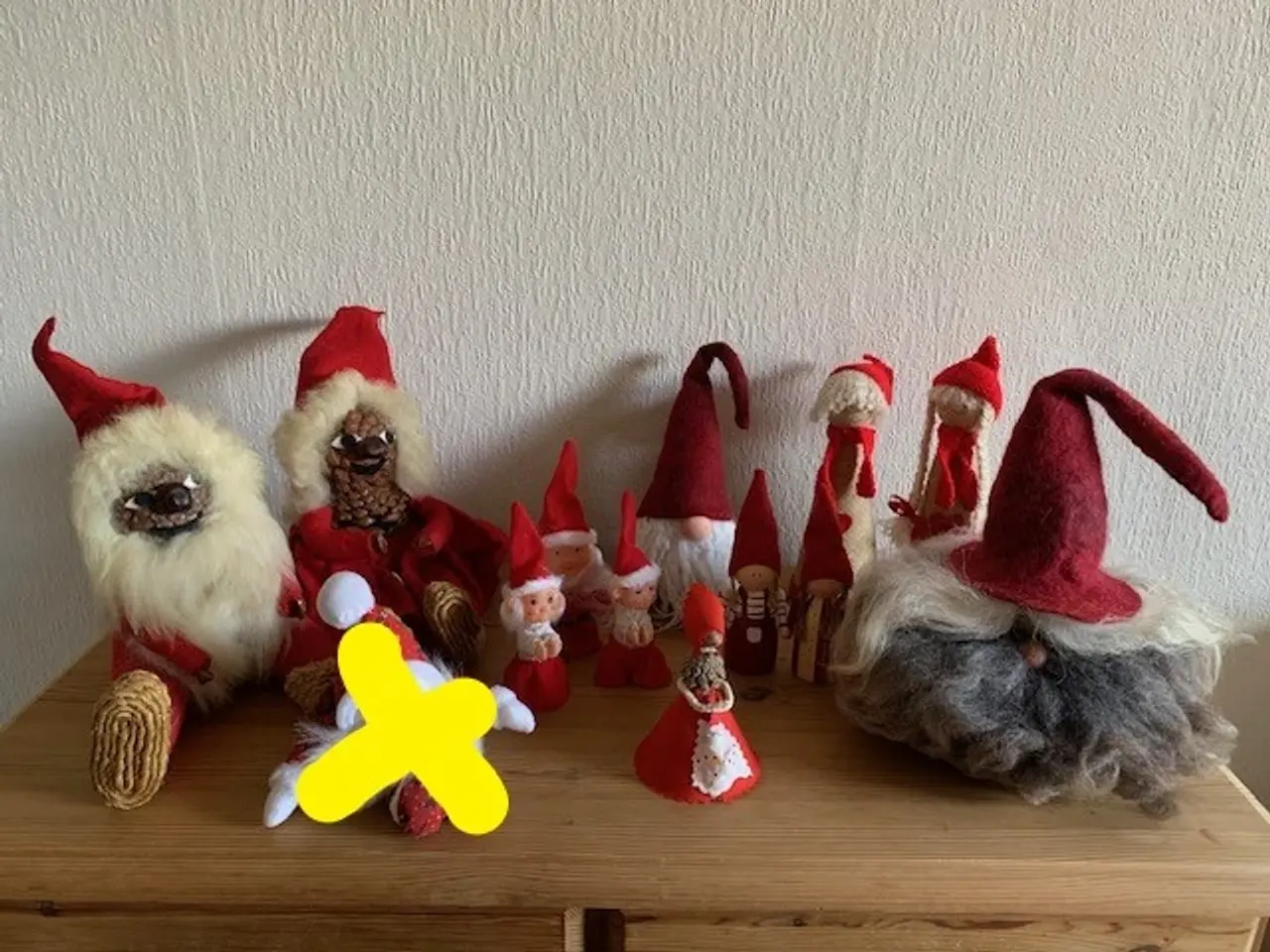Billede 1 - Nisse / koglenisse - julemand - juledame - retro