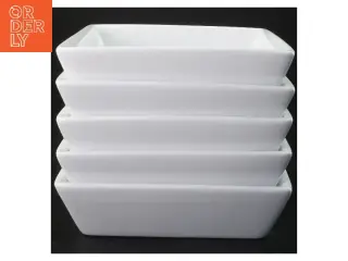Hvide porcelænsfade, sæt af 6 fra Aida (str. 15x15 cm)